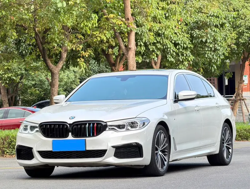 BMW 5-Series, 2020