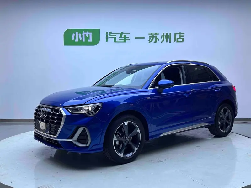 Audi Q3, 2022