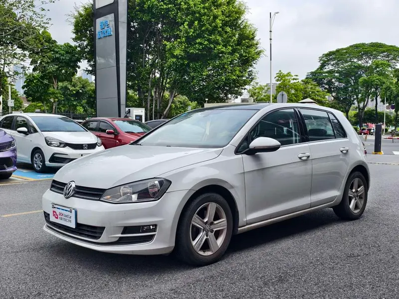 Volkswagen Golf, 2014