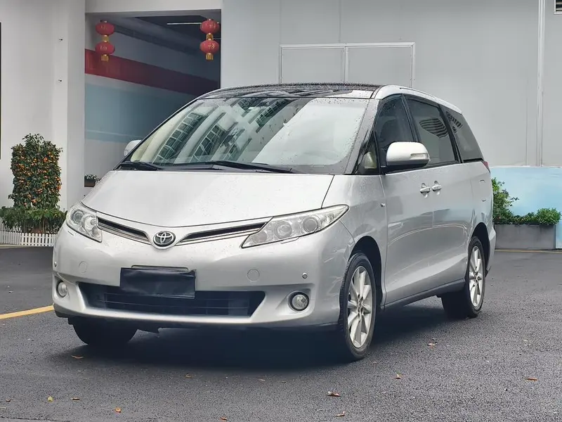 Toyota Previa, 2012