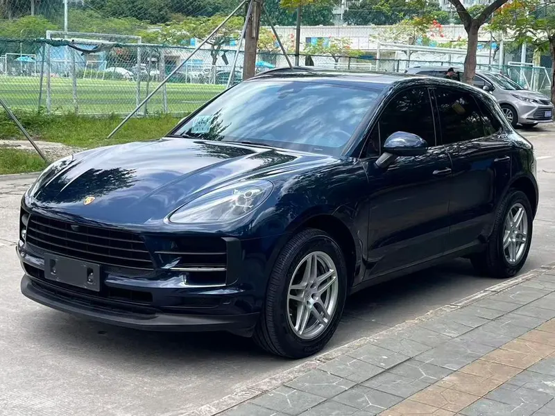 Porsche Macan, 2021