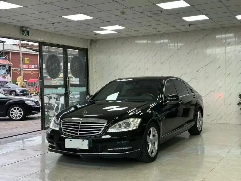 Mercedes-Benz S-Class, 2011