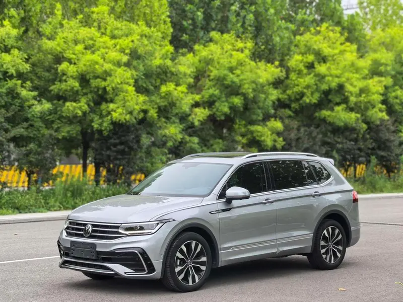 Volkswagen Tiguan L, 2022