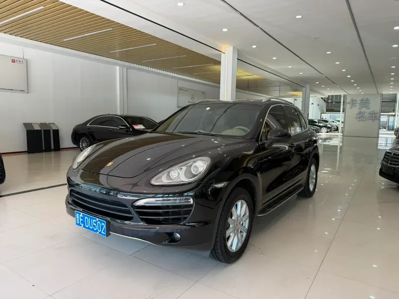 Porsche Cayenne, 2011