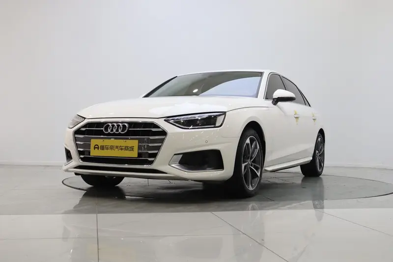 Audi A4L, 2020