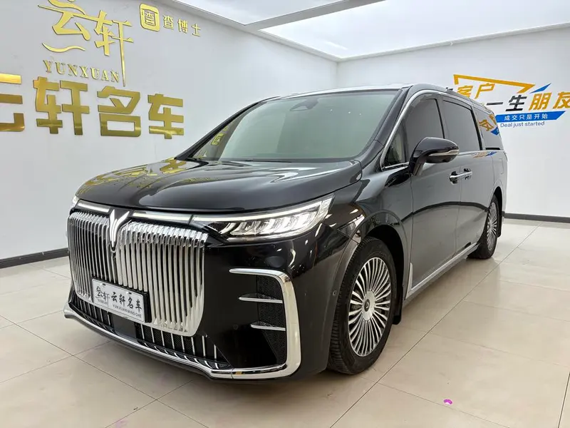 Voyah Dreamer PHEV, 2025