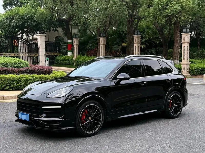 Porsche Cayenne, 2014