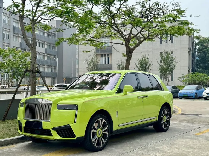 Rolls-Royce Cullinan, 2024