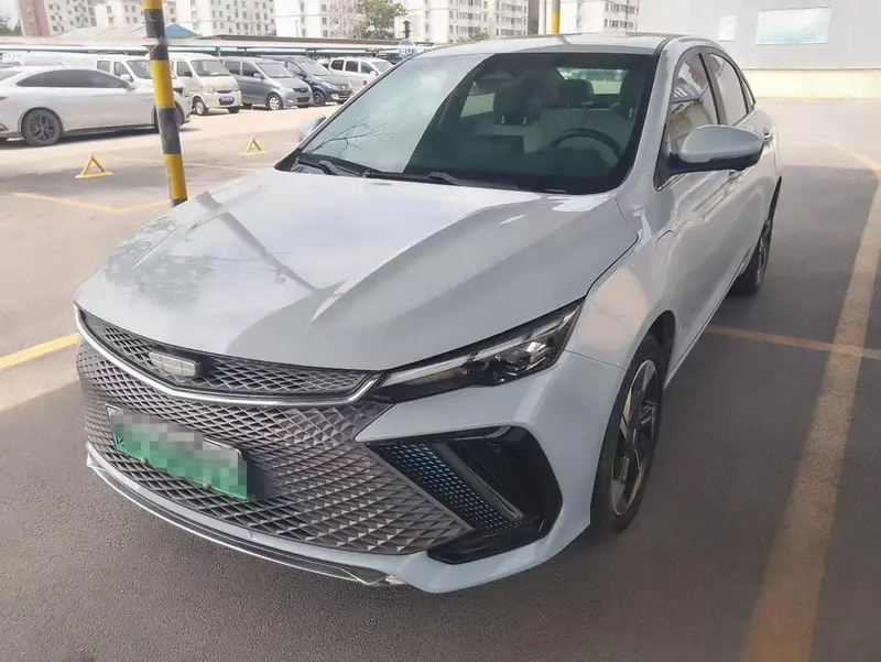 Geely Emgrand L Hi-P, 2022