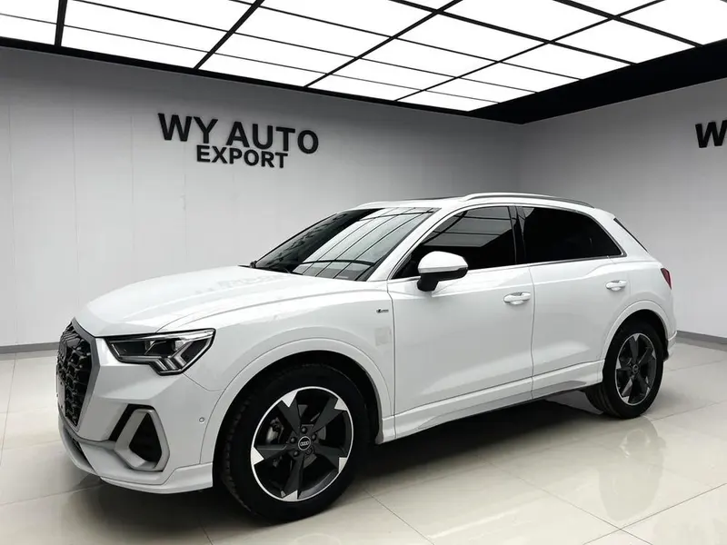 Audi Q3, 2022