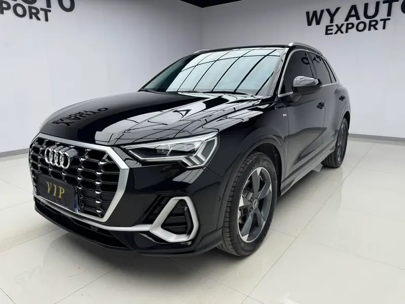 Audi Q3, 2022