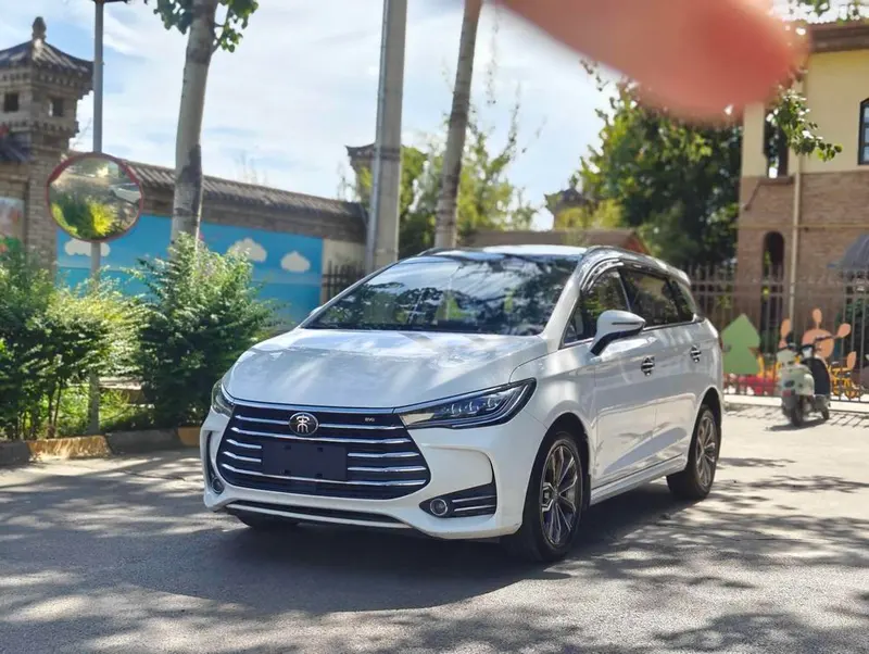 BYD Song MAX, 2019