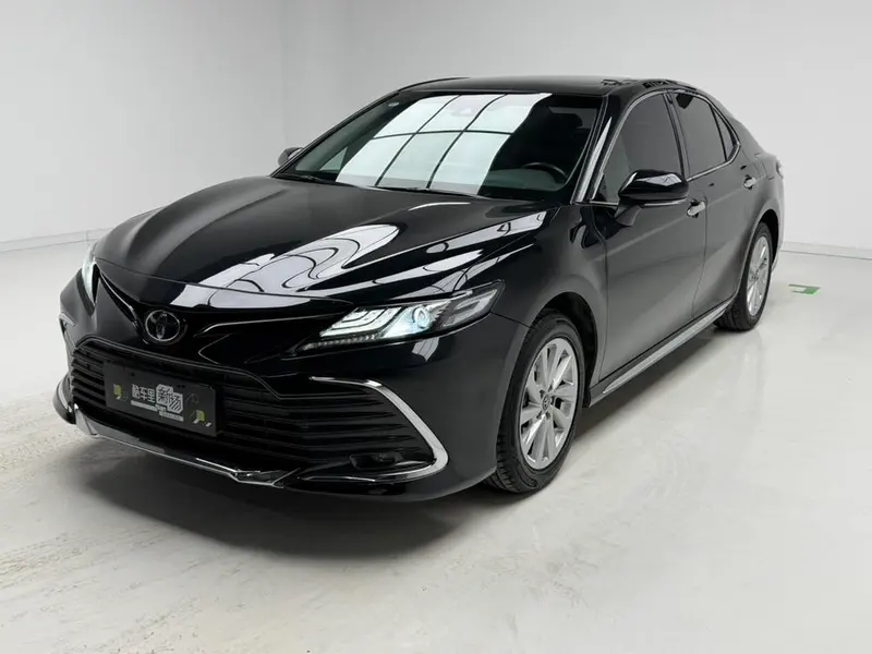 Toyota Camry, 2023