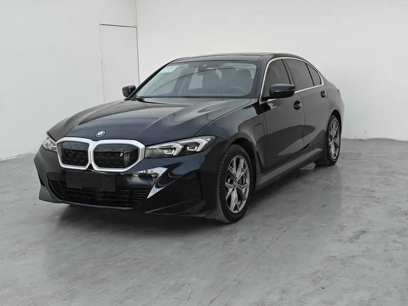 BMW i3, 2023