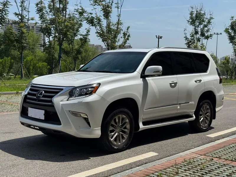 Lexus GX, 2015