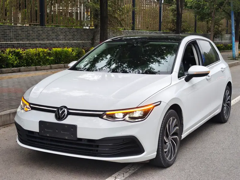 Volkswagen Golf, 2021