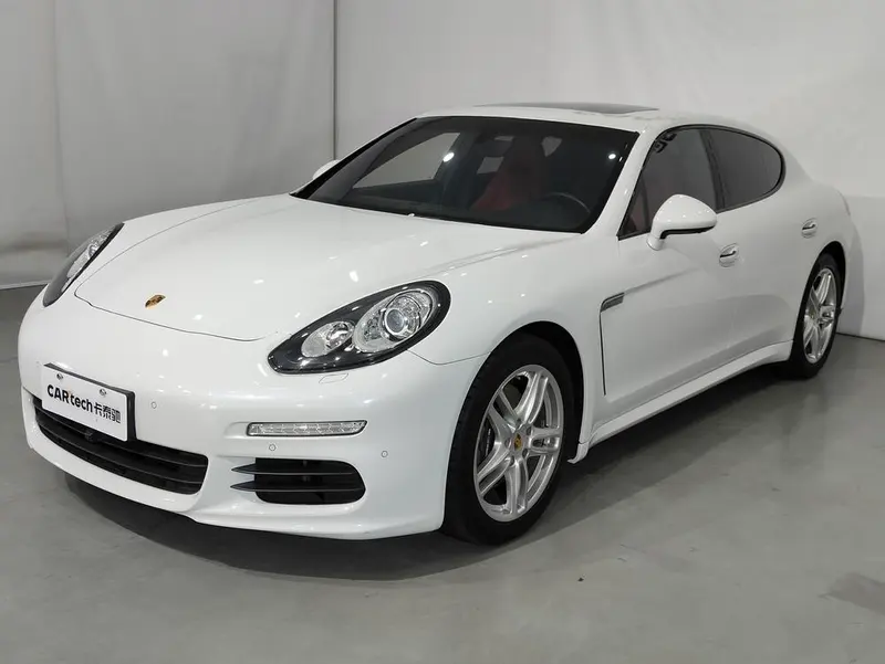 Porsche Panamera, 2016