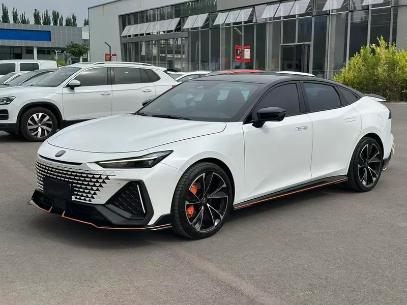 Changan UNI-V, 2024