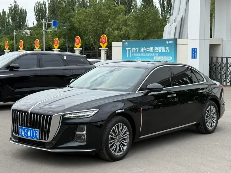 Hongqi H5, 2025