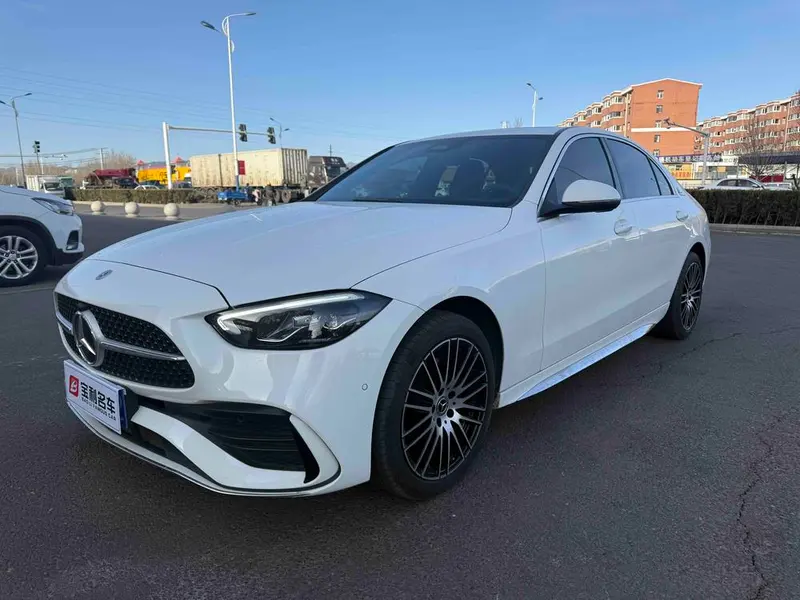 Mercedes-Benz C-Class, 2024