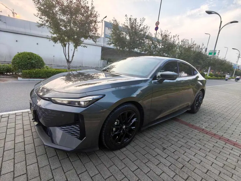 Changan UNI-V, 2024
