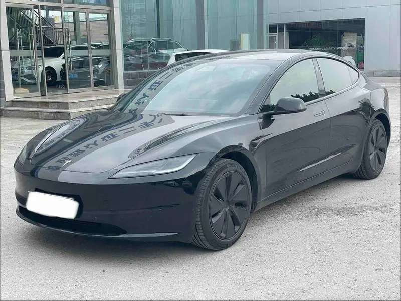 Tesla Model 3, 2023