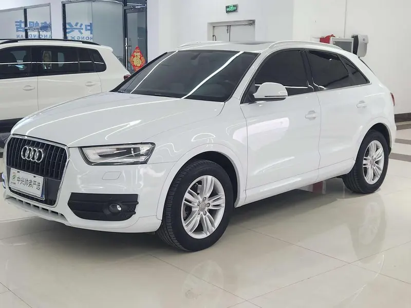 Audi Q3, 2015