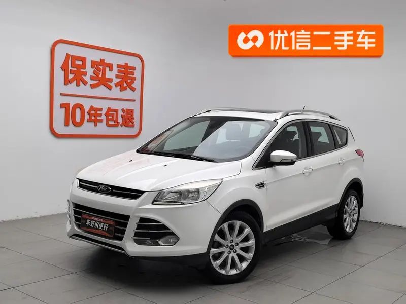 Ford Kuga, 2015