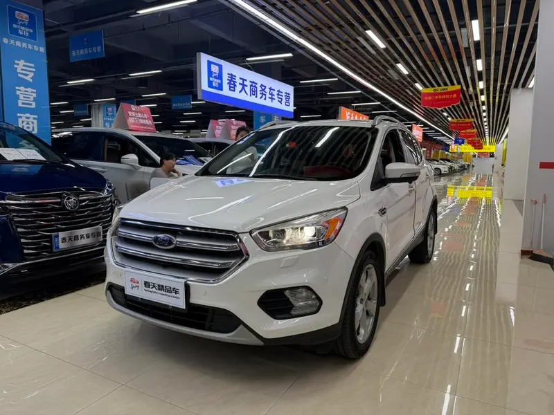 Ford Kuga, 2018