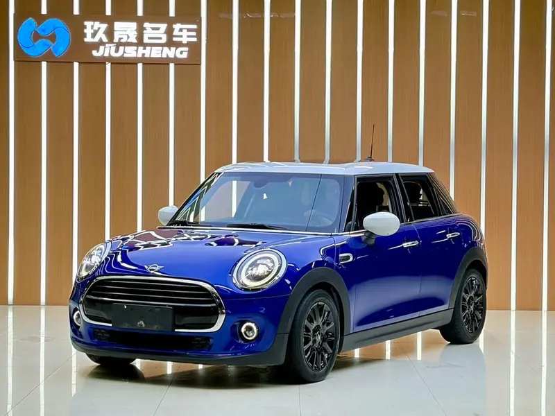 MINI MINI, 2018