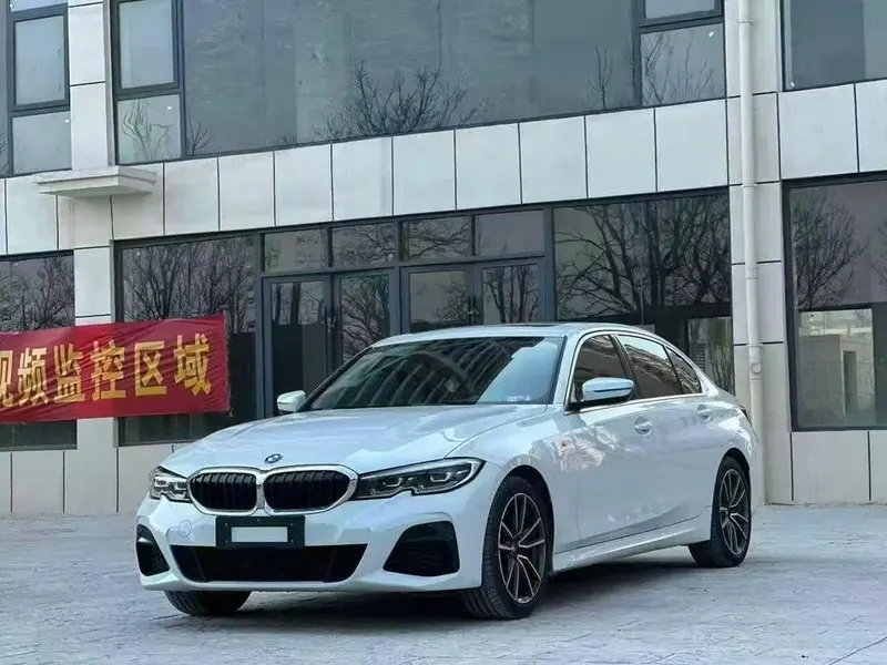 BMW 3-Series, 2021
