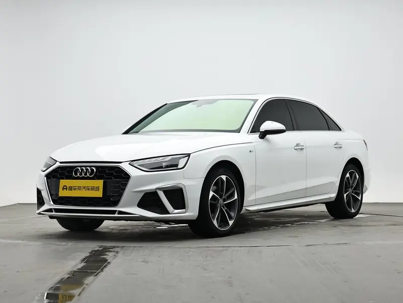 Audi A4L, 2022