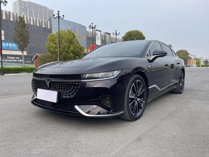 Voyah Zhuiguang PHEV, 2024