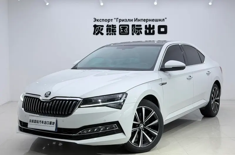 Skoda Superb, 2023