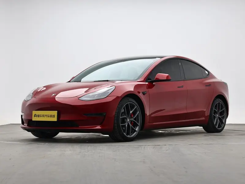 Tesla Model 3, 2022