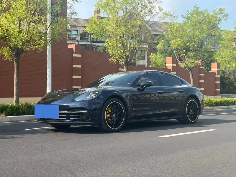 Porsche Panamera, 2019