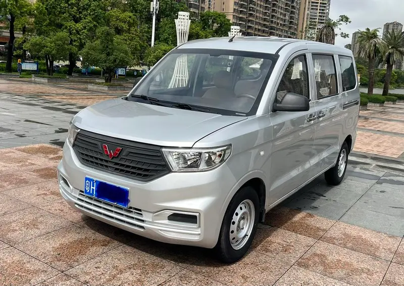 Wuling Hongguang V, 2020