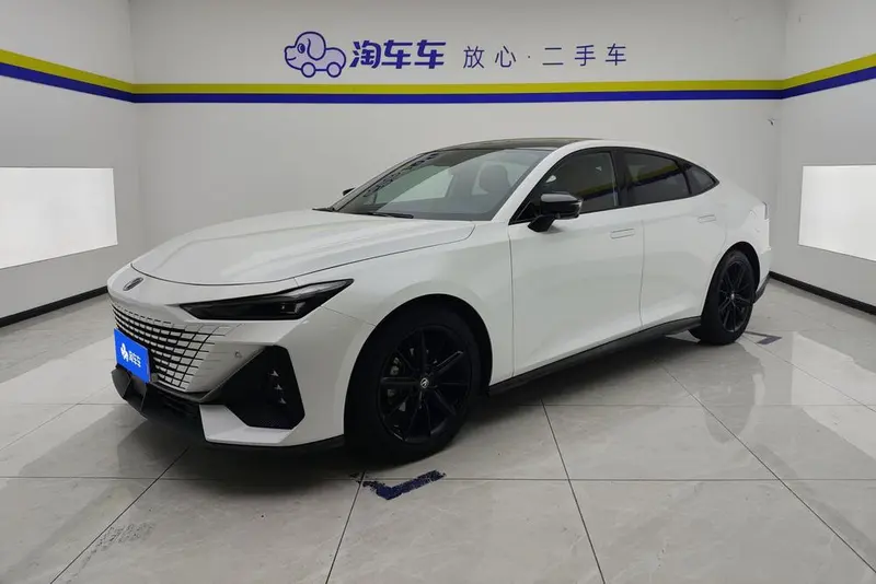 Changan UNI-V, 2022