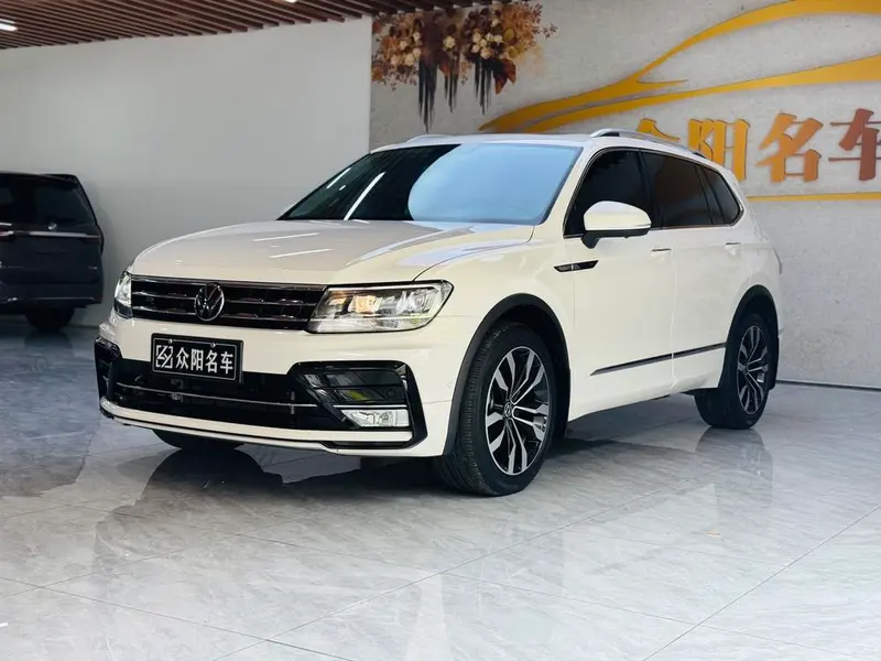 Volkswagen Tiguan L, 2021