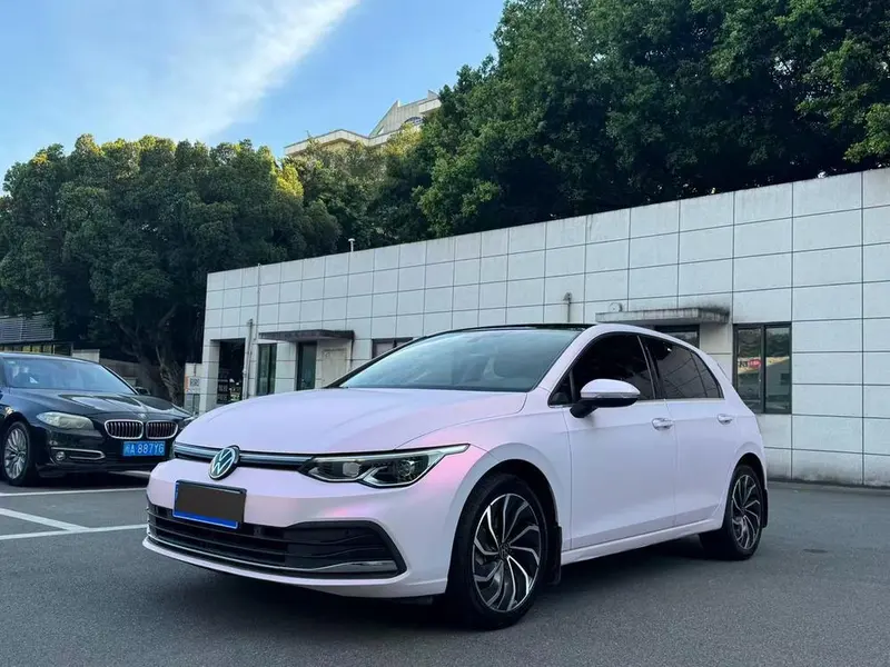 Volkswagen Golf, 2021
