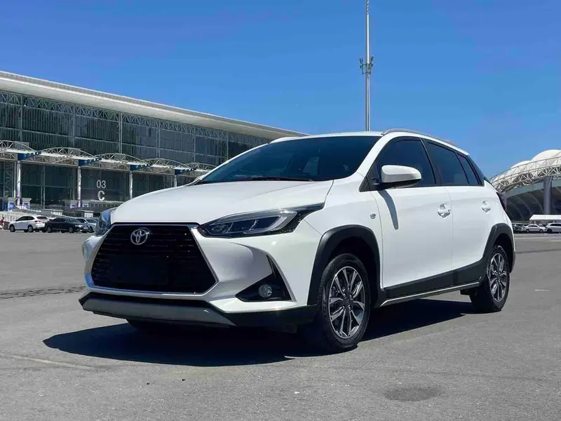 Toyota Yaris L, 2022