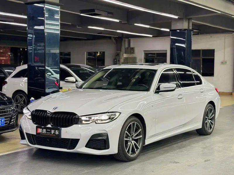 BMW 3-Series, 2020