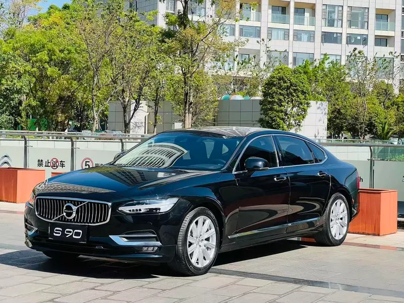 Volvo S90, 2020