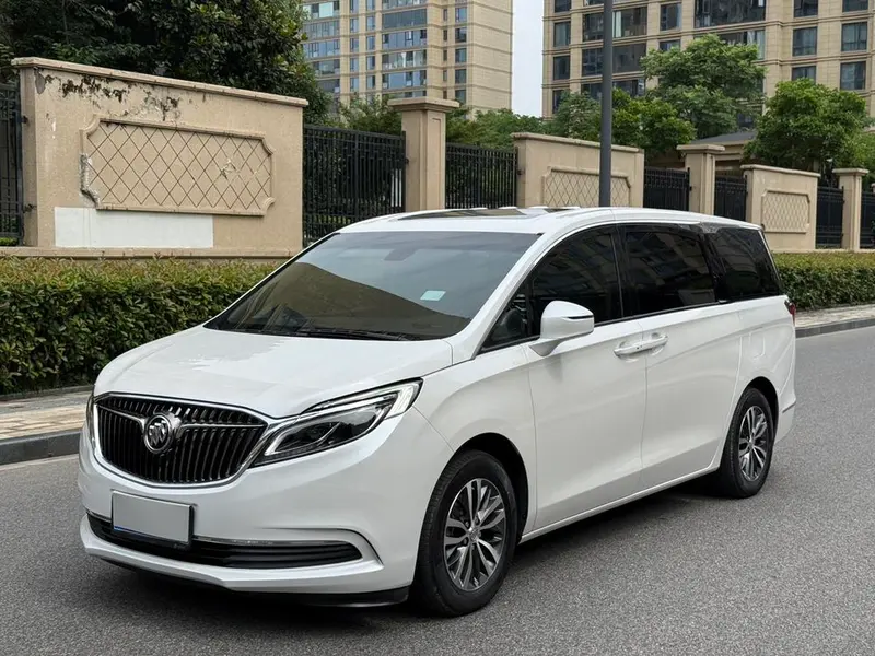Buick GL8, 2018