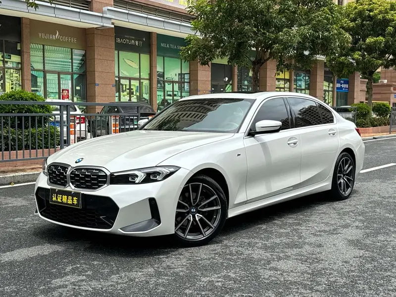 BMW 3-Series, 2023