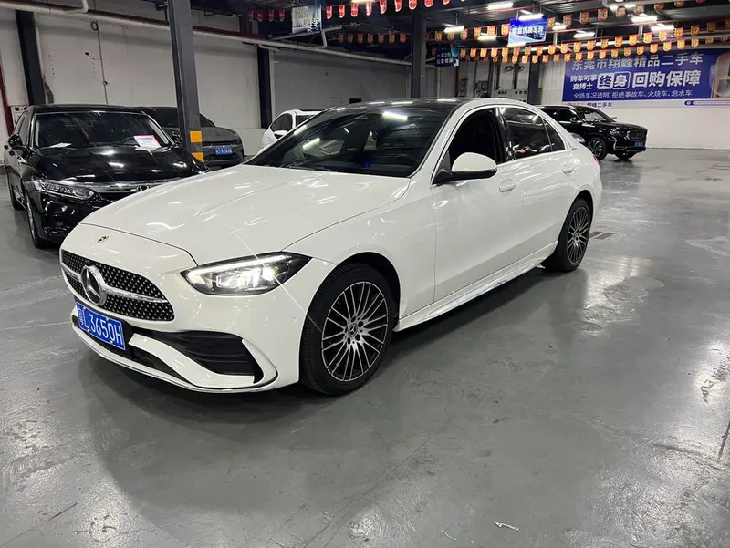 Mercedes-Benz C-Class, 2024