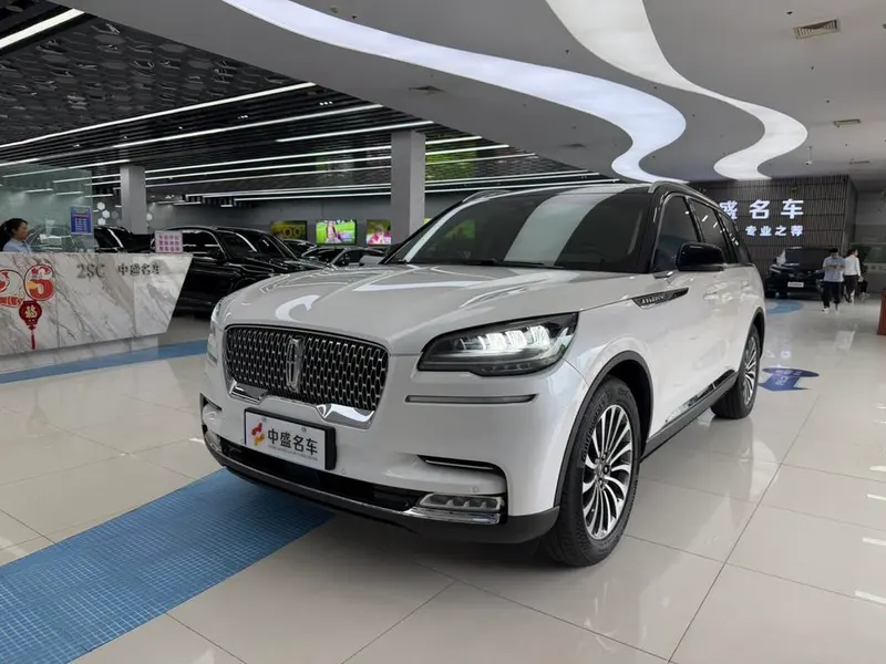 Lincoln Aviator, 2021