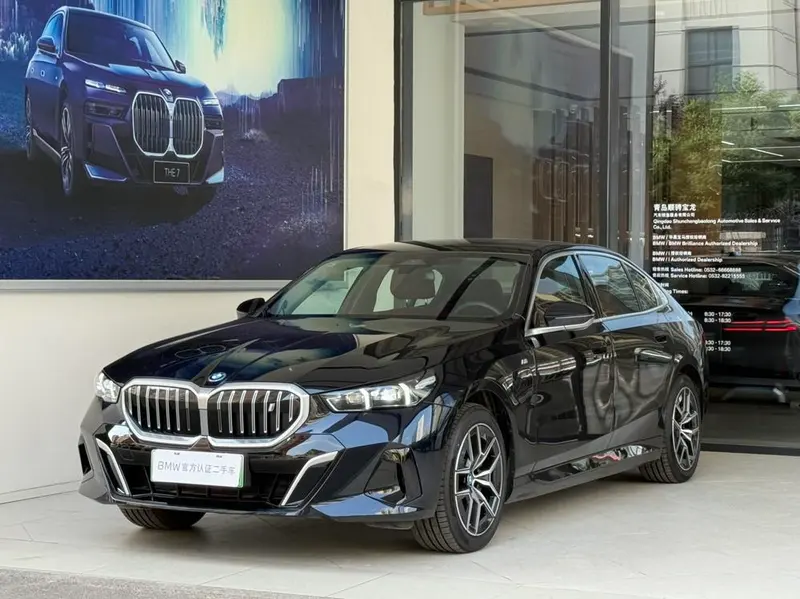 BMW i5, 2025