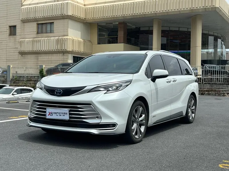Toyota Sienna, 2021