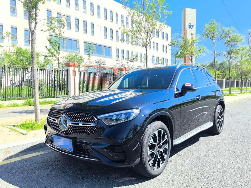 Mercedes-Benz GLC, 2023